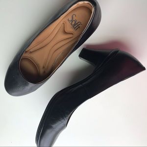 Sofft high heel black leather upper pumps sz 9
